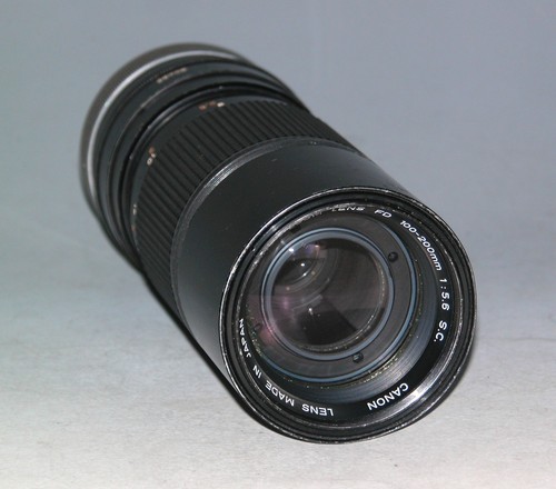 Canon zoom lens - fd, 100-200mm