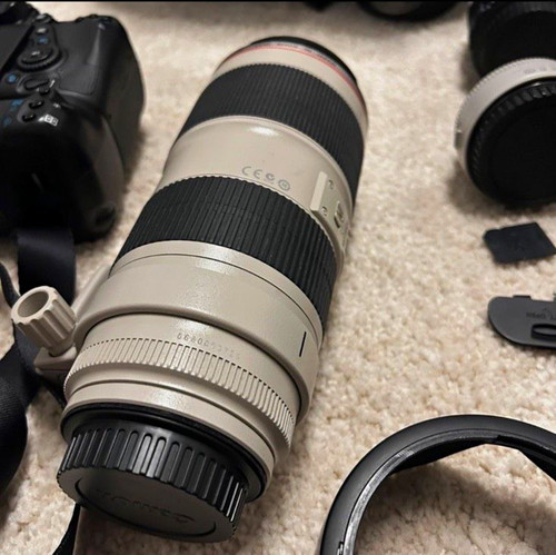 Canon lens 200 - 1:28, is